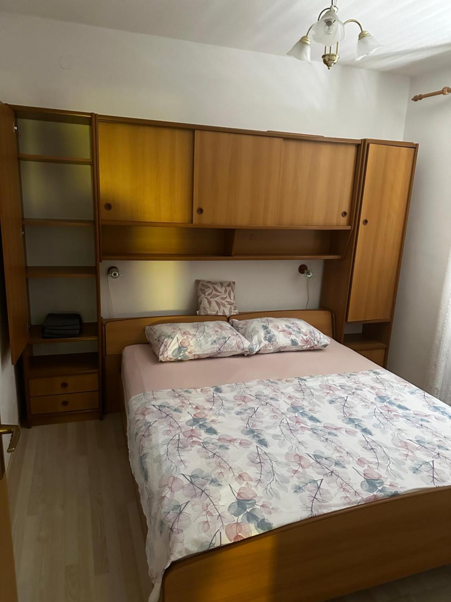 Apartments Sevo 特罗吉尔 外观 照片