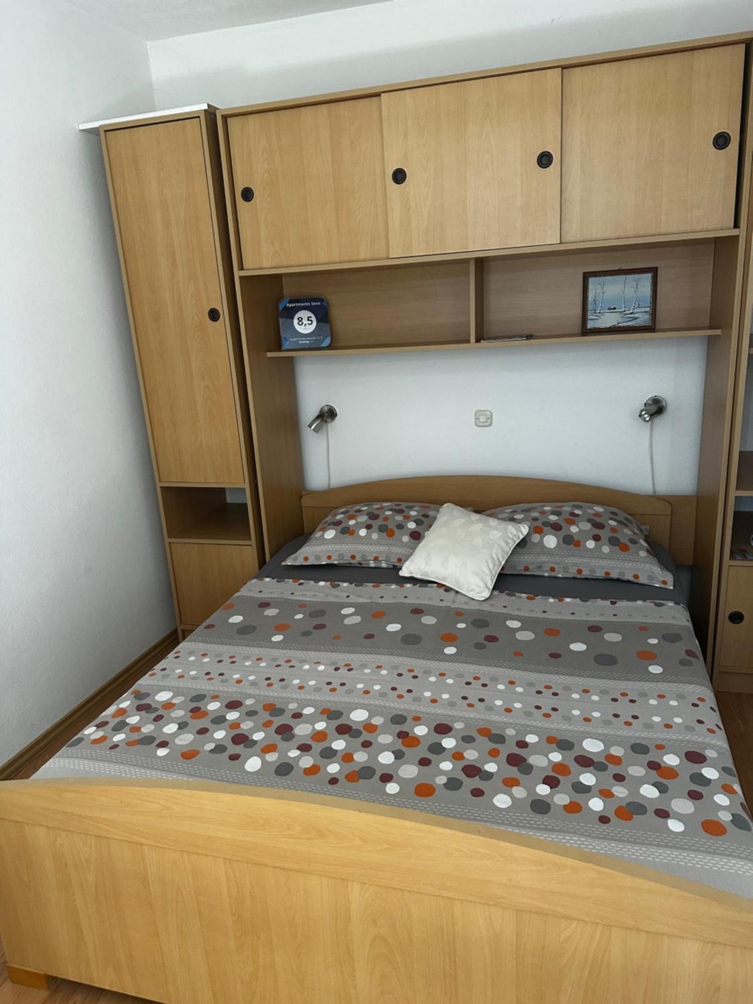 Apartments Sevo 特罗吉尔 外观 照片
