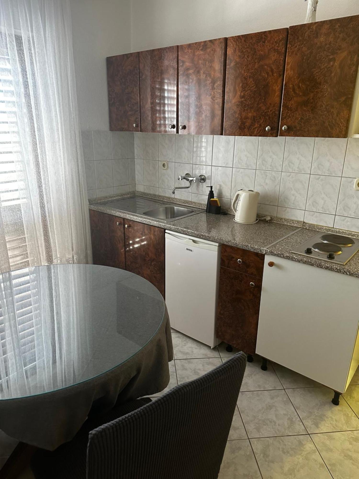 Apartments Sevo 特罗吉尔 外观 照片