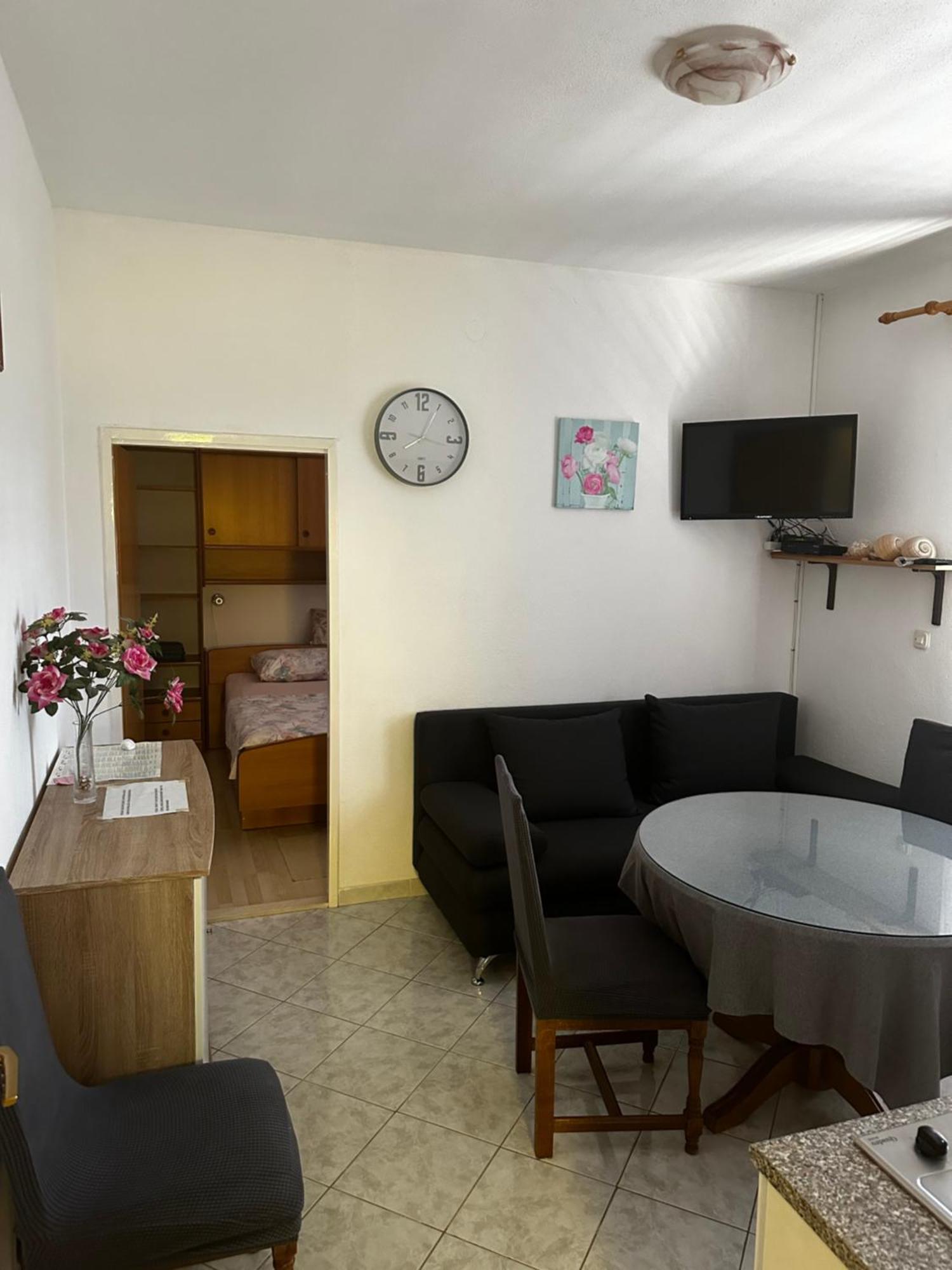 Apartments Sevo 特罗吉尔 外观 照片